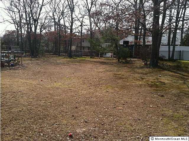2nd image of 886 Hearthstone Dr