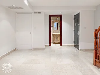 Rented by MySpaceNYC