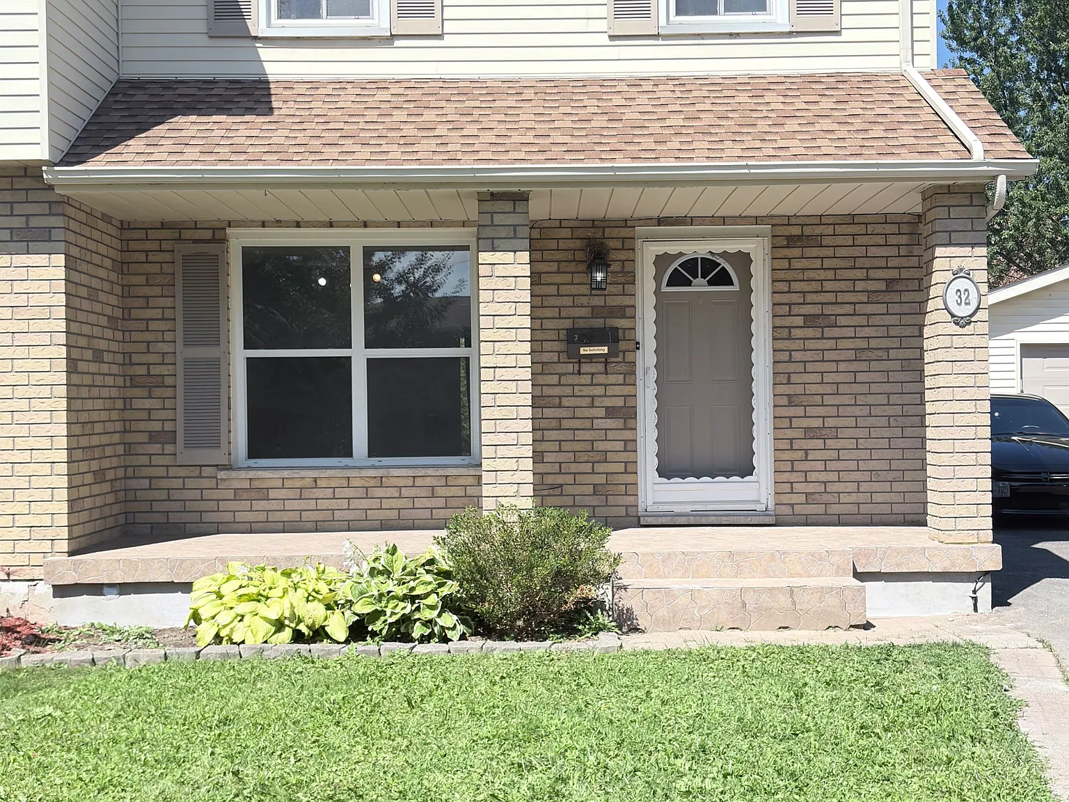 3 bed, $2,500 — Photo 1