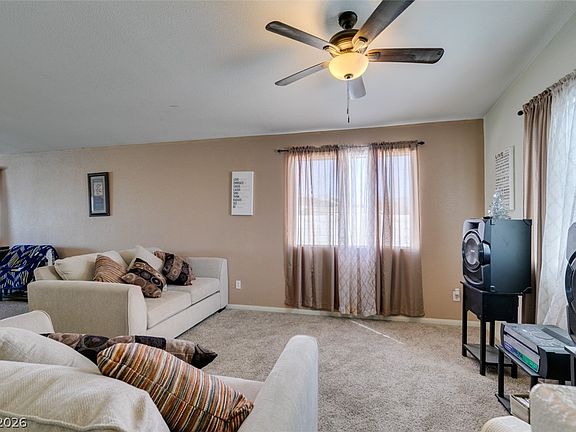 3rd image of 8817 Cataluna Ct