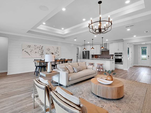 Connected living space, perfect for entertaining