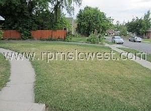 3rd image of 2633 S Lake St
