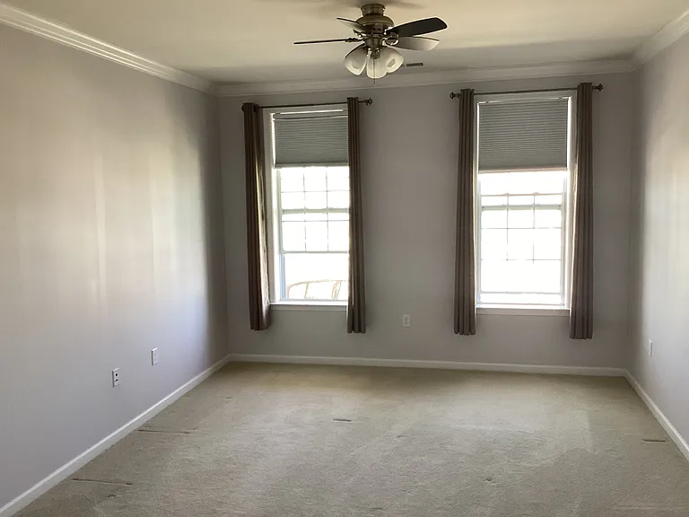 625 Center Meadow Ln #625 — Photo 4