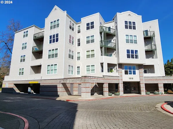 1616 S Harbor Way Unit 604, Portland, OR 97201