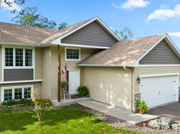 1337 Greentree Dr, Saint Croix Falls, WI 54024