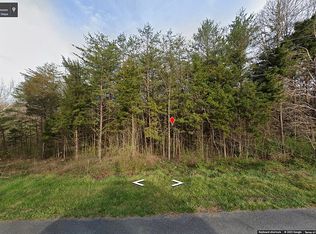 Hilltop Cir, Sevierville, TN 37876