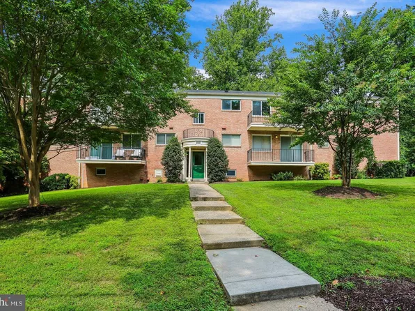 10507 Weymouth St #W-2, Bethesda, MD 20814