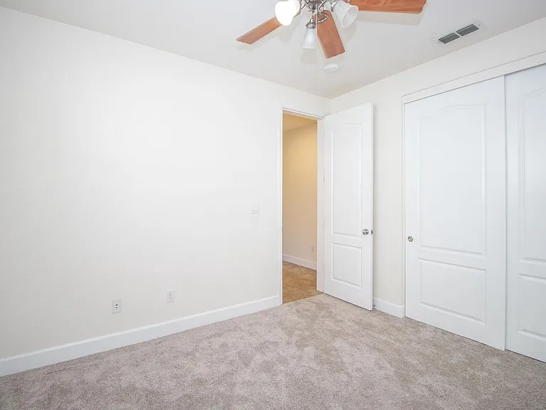 6239 Newhaven Ln — Photo 34