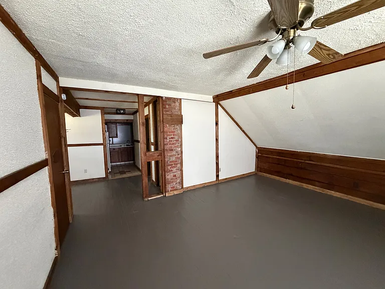 2026 N Clinton St #2 — Photo 7