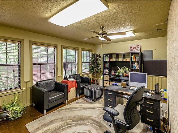 4th image of 304 Bullard Dr
