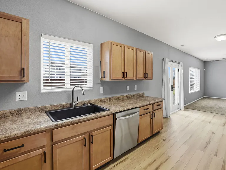 3734 Saguaro Cir — Photo 10