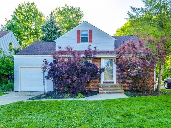 251 E 286th St, Willowick, OH 44095