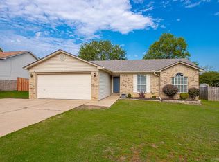 10 Meadow Ridge Loop, Maumelle, AR 72113