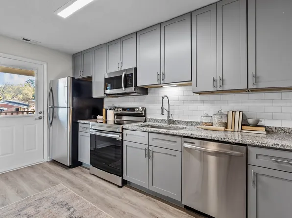 West Oak Apartments, 366 W Oak Ave #366, Wake Forest, NC 27587