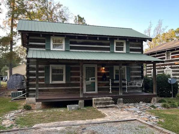 97 Louise Avenue, Elizabethtown, NC 28337