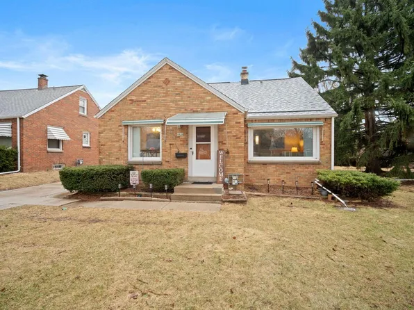 4030 South 56th STREET, Milwaukee, WI 53220