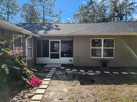 Lanai w/Attached Guest House