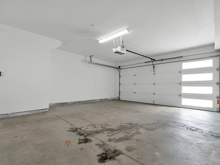 6006 N Klump Ave — Photo 15