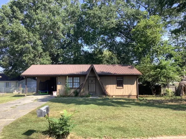 603 Mitchell St, Dalton, GA 30721