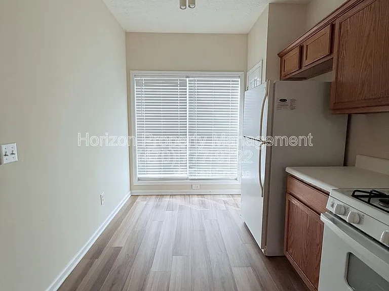 48 Pearl Chambers Ct — Photo 6
