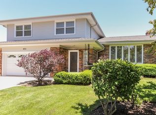 435 Timothy Ct, Schaumburg, IL 60193