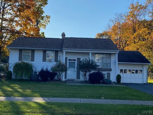 2615 Sunset Ave, Utica, NY 13502