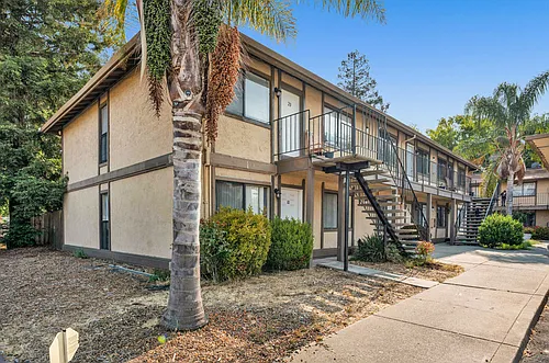 2415 Olivera Rd #21 Photo 1