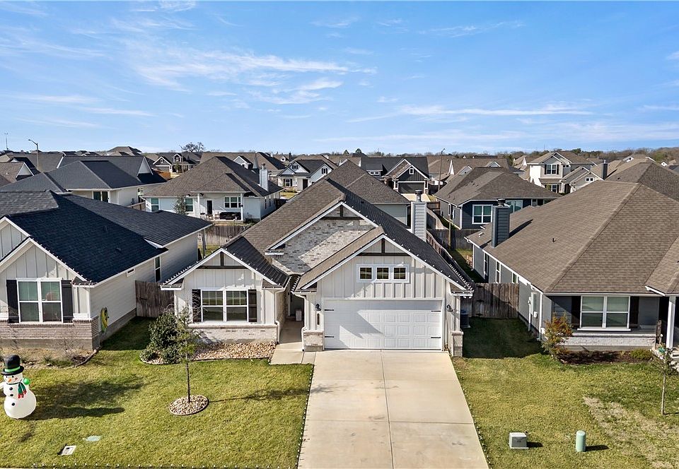 1st image of 3161 Normandy Way