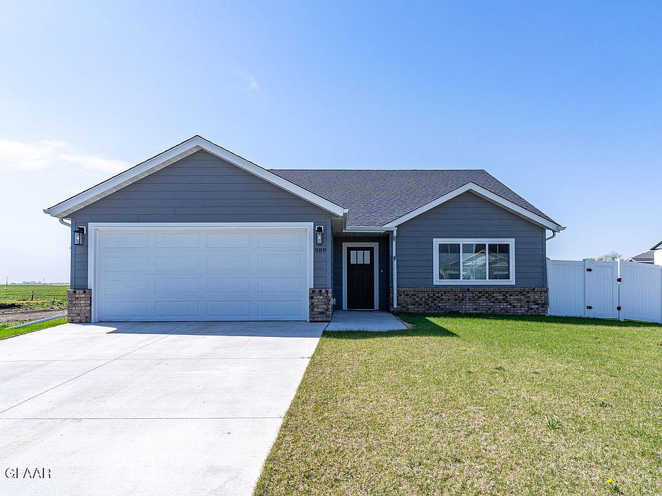 1st image of 989 David Dr