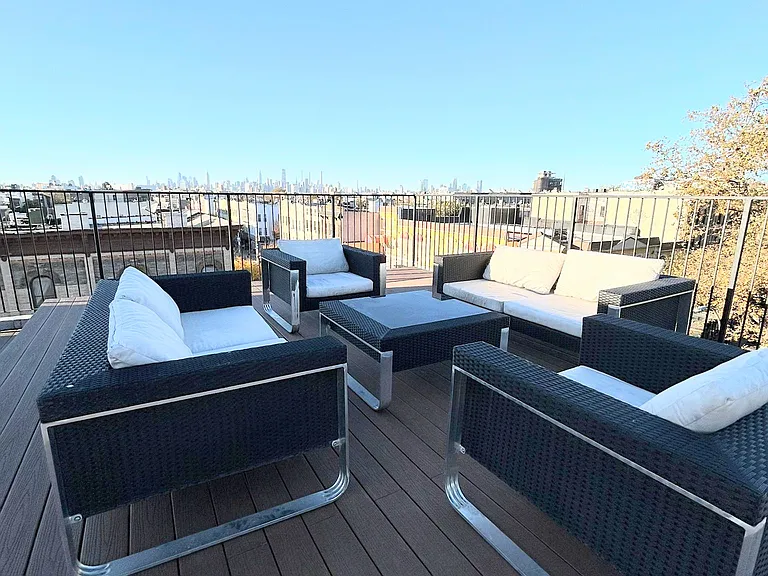 242 Knickerbocker Ave #3R — Photo 14