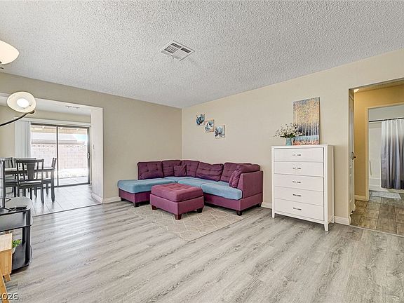 4th image of 4016 Calle Paula