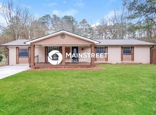 110 Valley View Ct, Tyrone, GA 30290