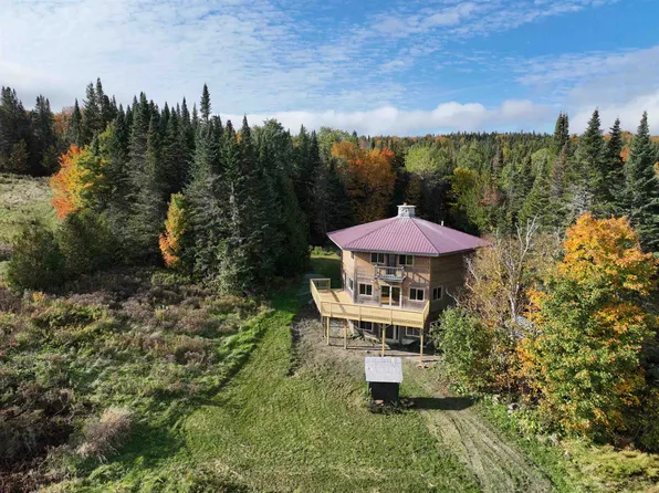 349 Coles Mountain Lane, Westmore, VT 05860