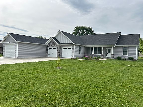 4th image of 866 E Santee Dr