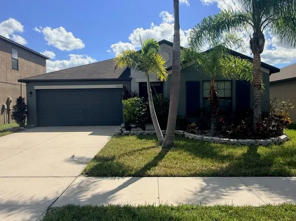 10164 Carloway Hills Dr, Wimauma, FL 33598