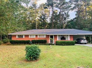 17 Sunset Road Ext, Laurel, MS 39440