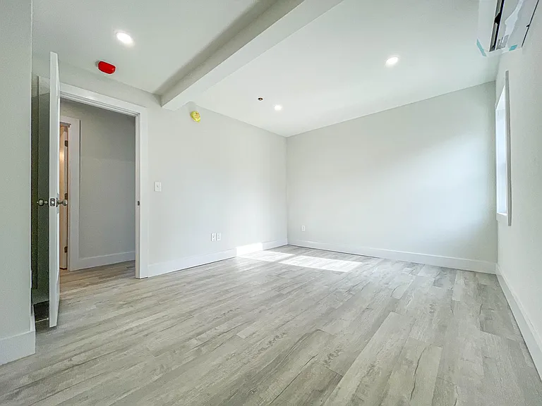 265 Cottage Rd #6 — Photo 25