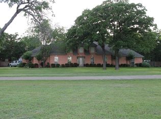 309 Louise Dr, Joshua, TX 76058