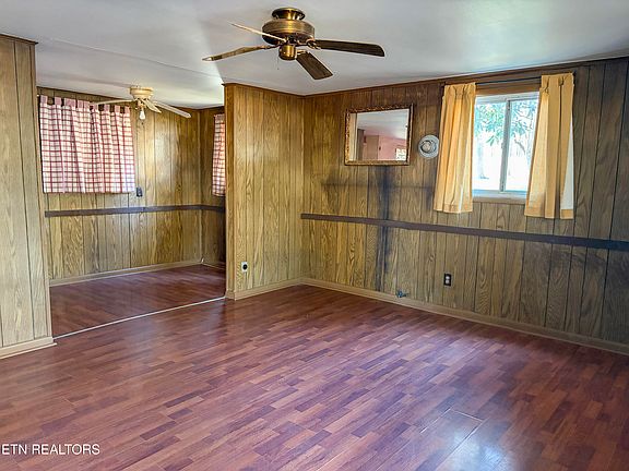 2nd image of 377 Pine Hill Rd SW