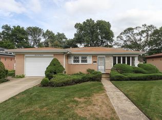 9521 Oriole Ave, Morton Grove, IL 60053