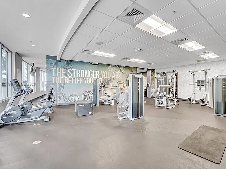 1750 N Bayshore Dr #3809 — Photo 17