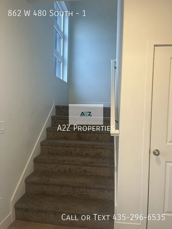 3 bed, 2.5 bath, 1706 sqft, $2,050 — Photo 2