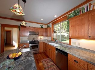 455 Trollview Rd, Grants Pass, OR 97527