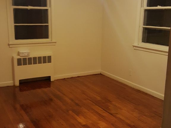 5th image of 202 Clendenny Ave #1