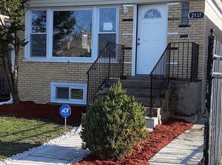 2137 W 71st Pl, Chicago, IL 60636