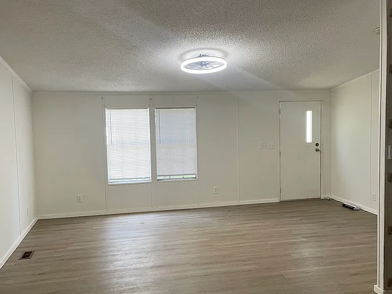 1834 Bessie Griffith Rd #1500 — Photo 5