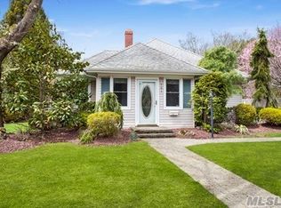 181 Sunset Ave, Westhampton Beach, NY 11978