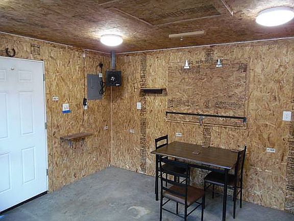 5th image of 817 SE Cedar Ave