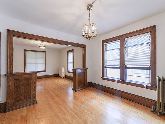 5th image of 3837 Grand Ave S #4