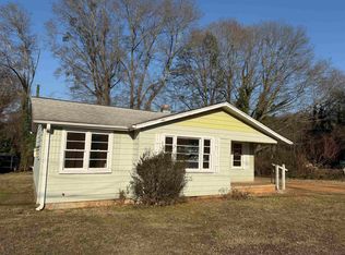 1304 Nazareth Rd, Spartanburg, SC 29301